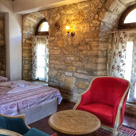 Parmis Boutique House Konukevi 3*
