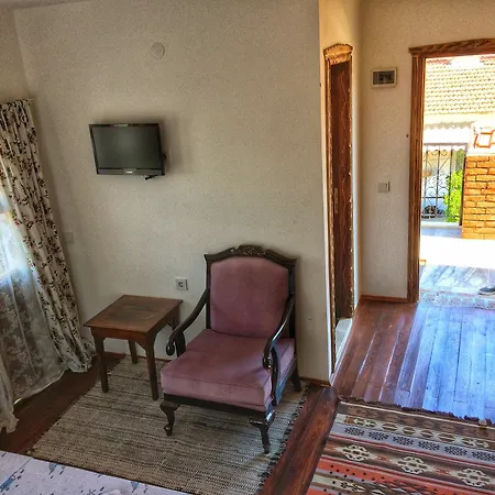 Konukevi Parmis Boutique House Çeşme