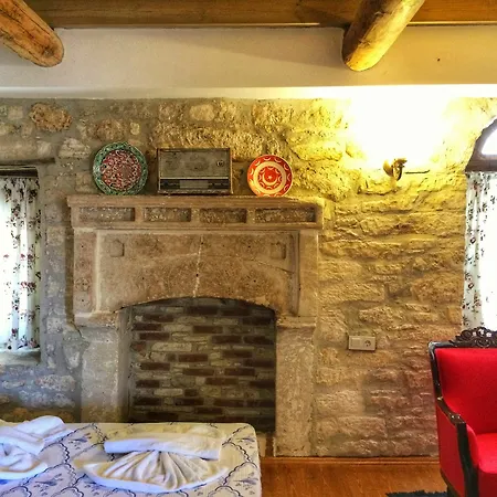 Parmis Boutique House Çeşme