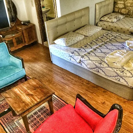 Parmis Boutique House Çeşme