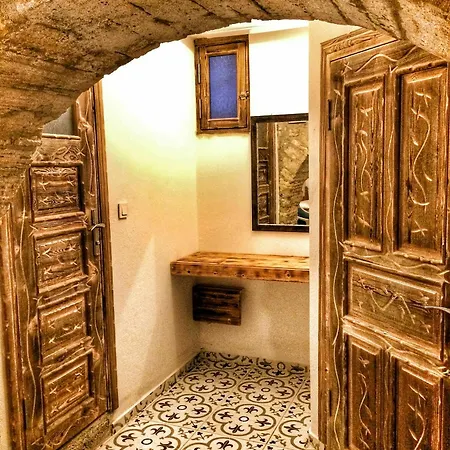 Konukevi Parmis Boutique House Çeşme
