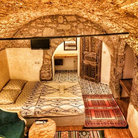 Parmis Boutique House 3* Çeşme