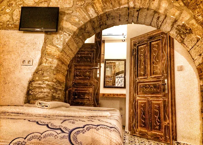 Parmis Boutique House Affittacamere