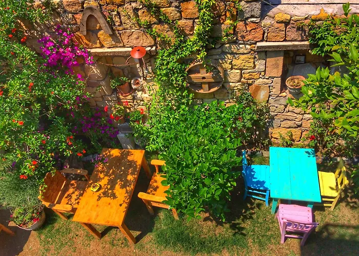 Parmis Boutique House Affittacamere