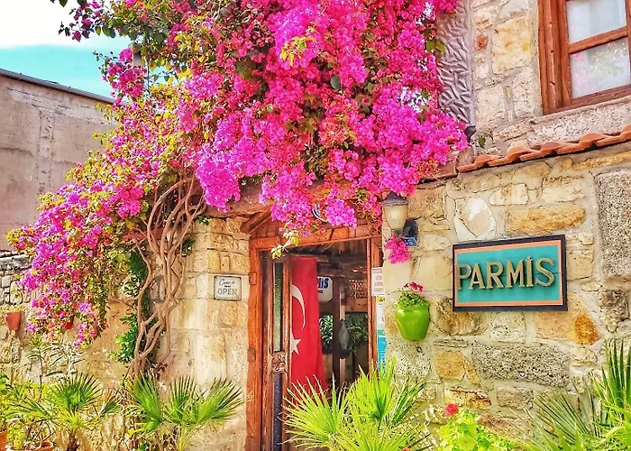 Parmis Boutique House 3* Çeşme