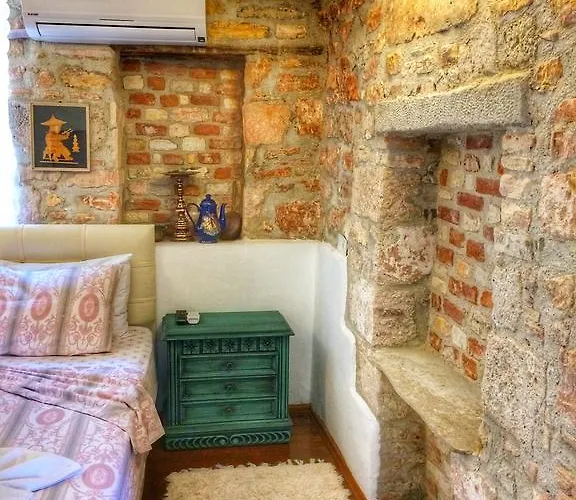 Casa de hóspedes Parmis Boutique House 3*