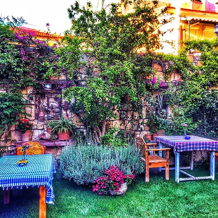 Guest house Parmis Boutique House 3*