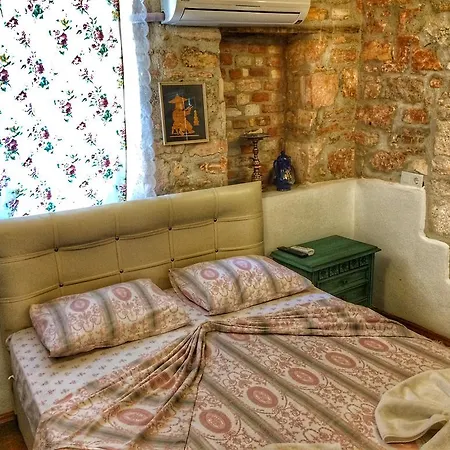 Parmis Boutique House Çeşme